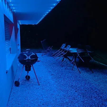 Au Coeur Du Verger - 4 Etoiles 度假居 Oberbronn